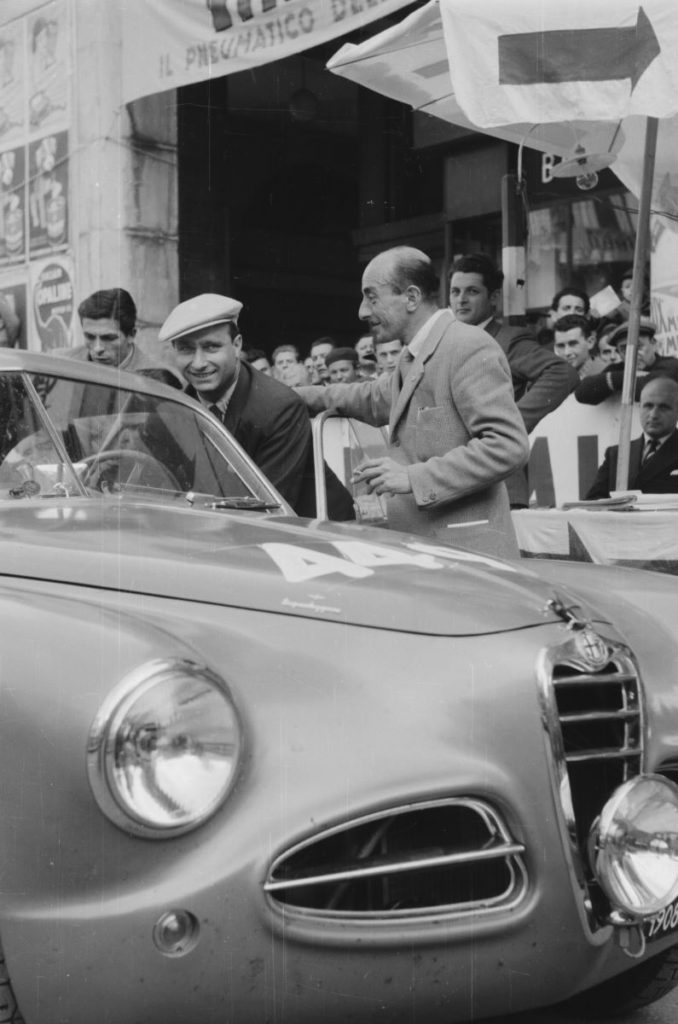fotopuntoit_mailander_Fangio-1952
