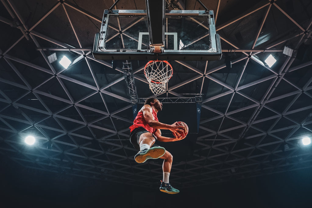 fotopuntoit_canon_eos-r1_basket_4