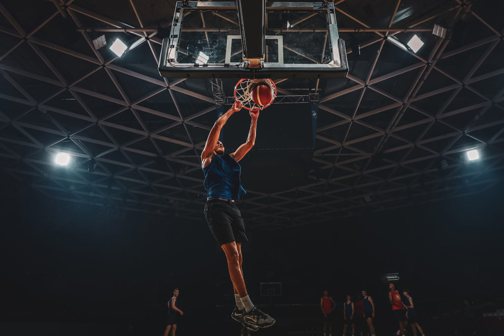 fotopuntoit_canon_eos-r1_basket_6