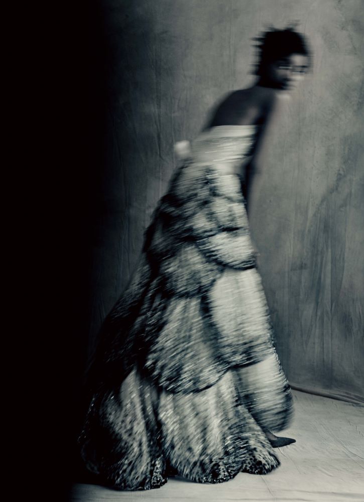 fotopuntoit_paris-photo_Paolo-Roversi-Tami-Paris-2016